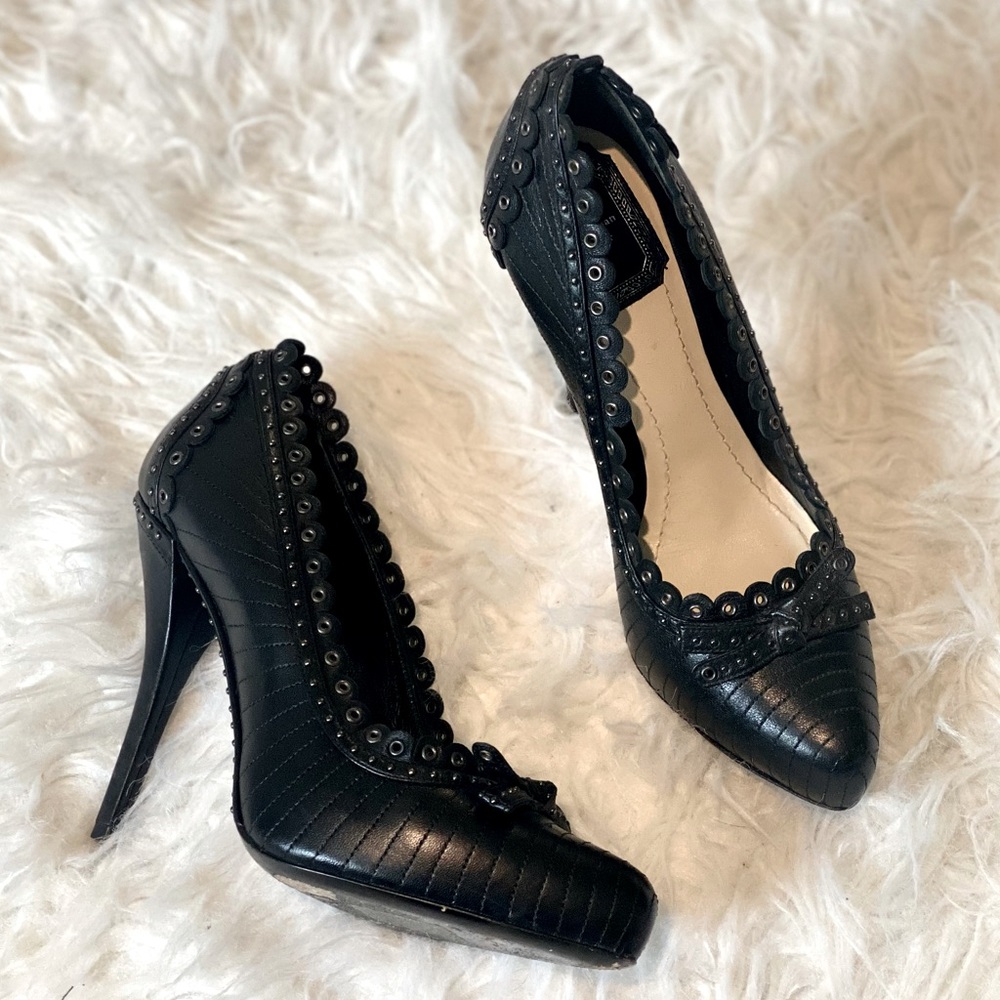 Dior black leather accent pumps